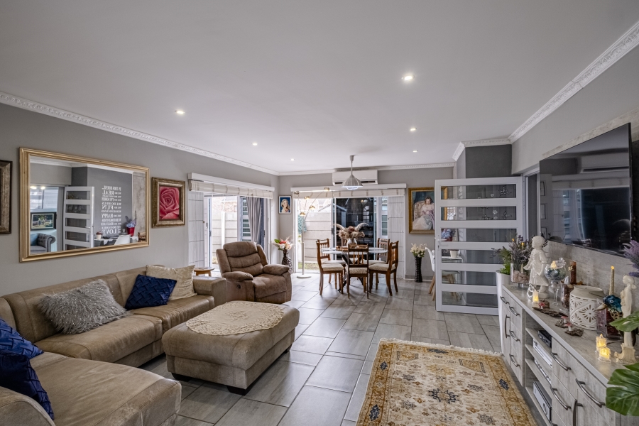 3 Bedroom Property for Sale in Brentwood Park Eastern Cape